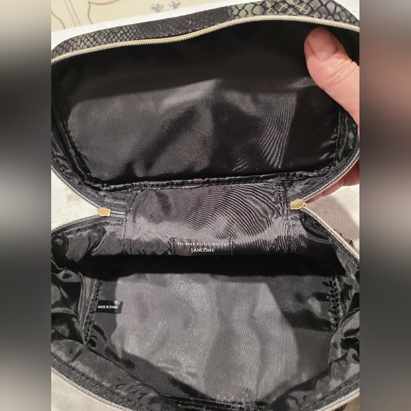 LANCOME snakeskin print makeup bag - Picture 3 of 6